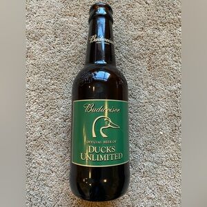 Vintage Budweiser Official Beer Of  Ducks Unlimited Large 64 Oz  Embossed Bottle